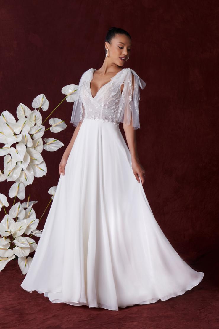 Adrianna Papell Platinum - HOW701046102  Becker's Bridal - Michigan's  Premier Bridal Shop